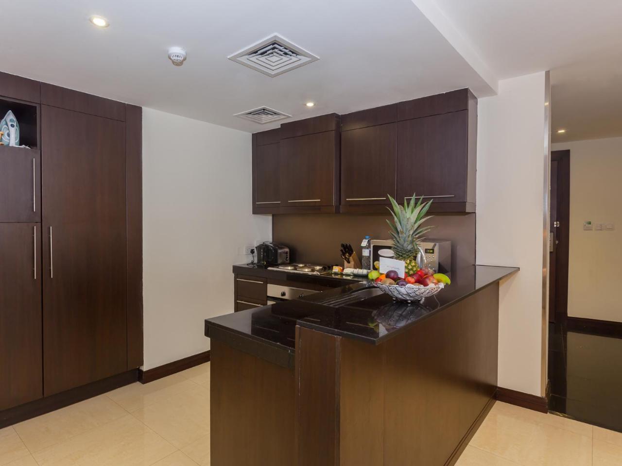 דובאי Flora Park Deluxe Hotel Apartments מראה חיצוני תמונה